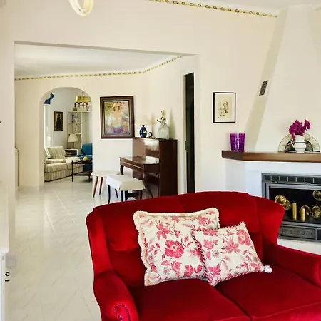 Ensueno Costabravasi Tatil Evi