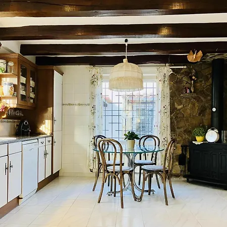 Ensueno Costabravasi *