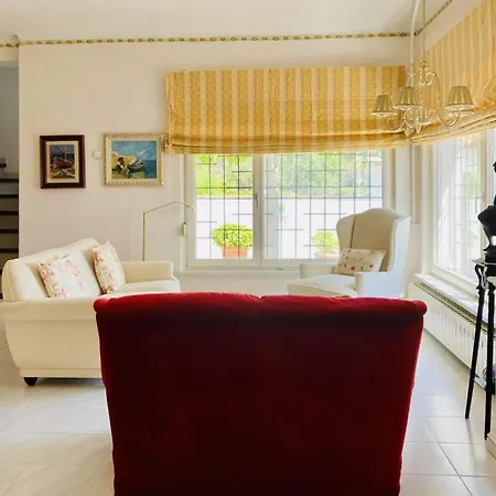 Ensueno Costabravasi Tatil Evi