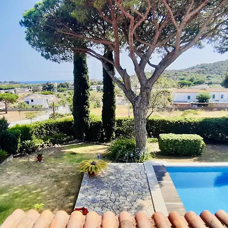 Ensueno Costabravasi Ferienhaus