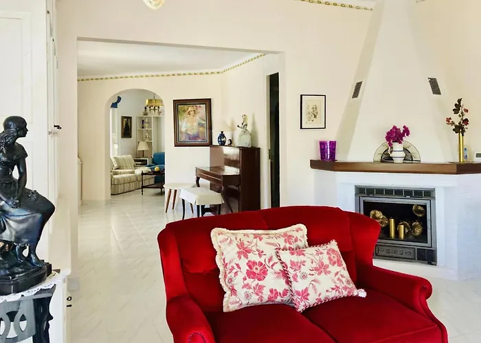 Ensueno Costabravasi بيت للعطل