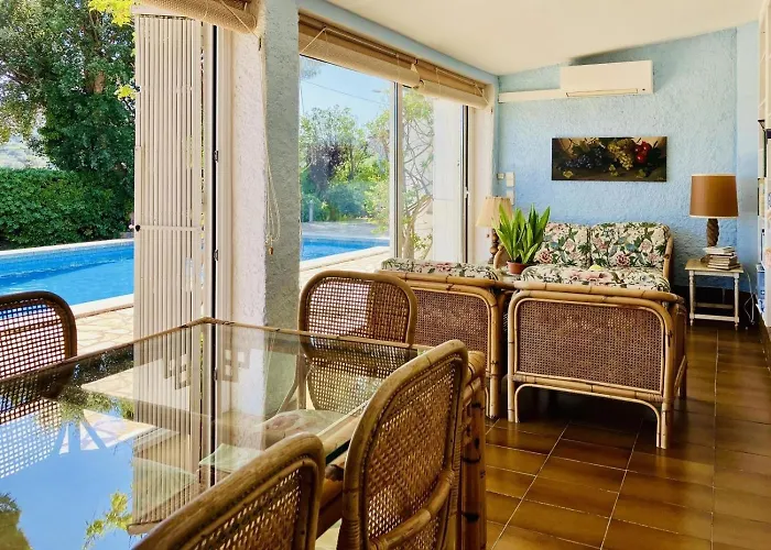 بيت للعطل Ensueno Costabravasi *