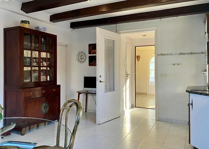 Ensueno Costabravasi *