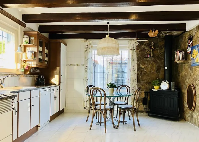 Ensueno Costabravasi *